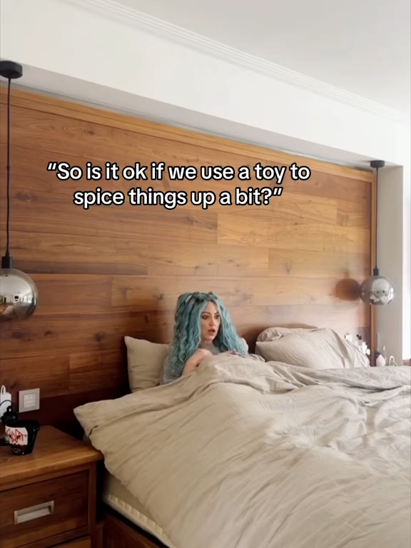 1074 Definitely a team mate! #fyp #bedroom #meme #costumeideas