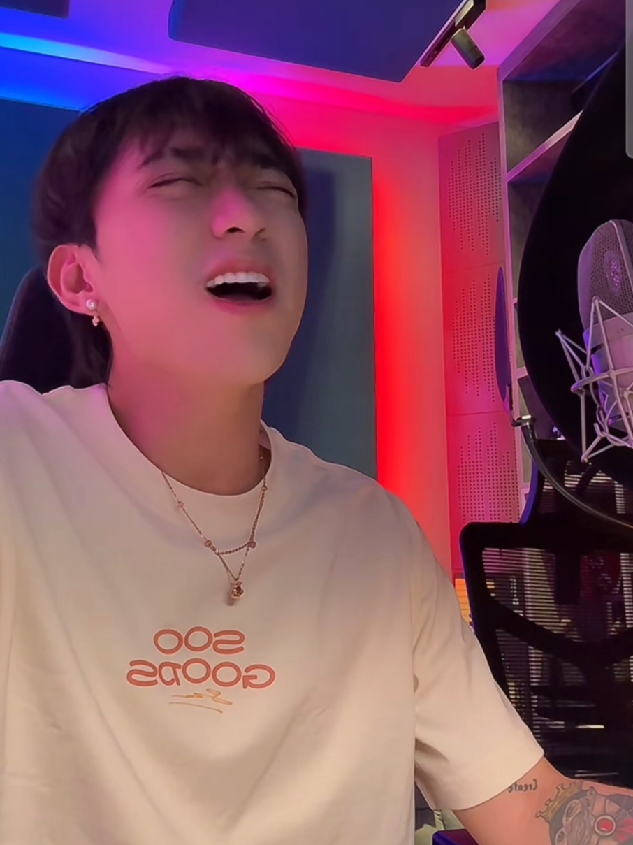 SOOBIN hát Tình ca Tây Bắc 😭 #SOOBIN #soobinhoangson #viral #KINGDOM #fypシ 