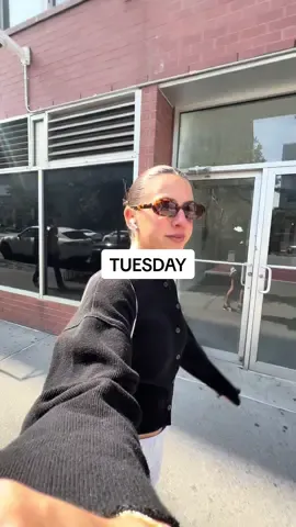 Highlight of the day was my 9:30 bedtime honestly #Vlog #nyc #barrys #newyorkn#dayinmylife 