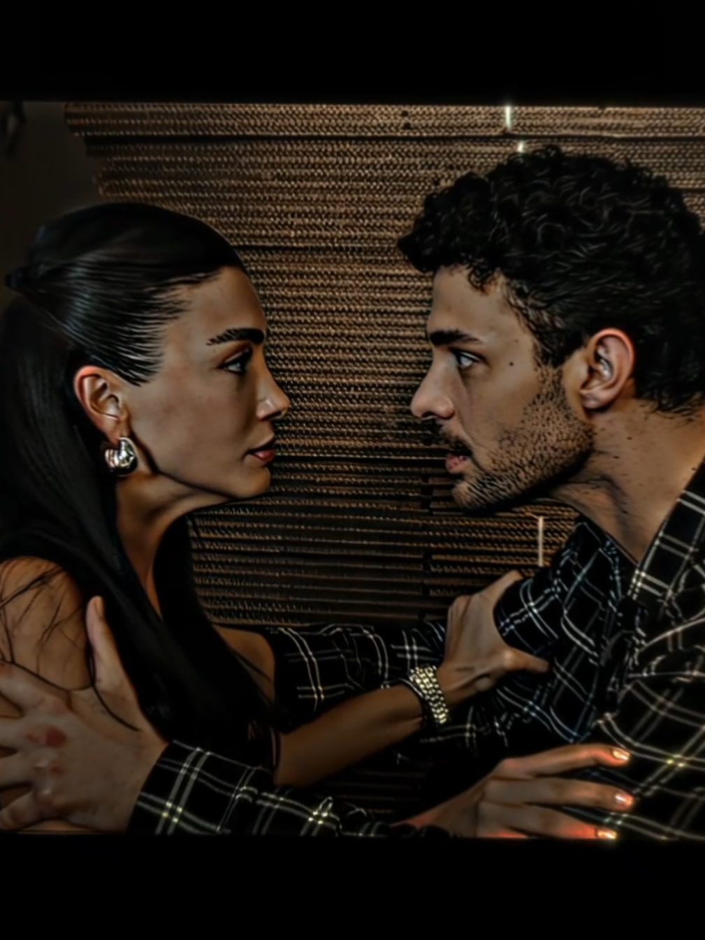 best couple rn  (tiktok let this do well PLSSS) #gözlerikaradeniz #halitözgürsarı #özgeyağız #viralllllll #gozlerikaradeniz 