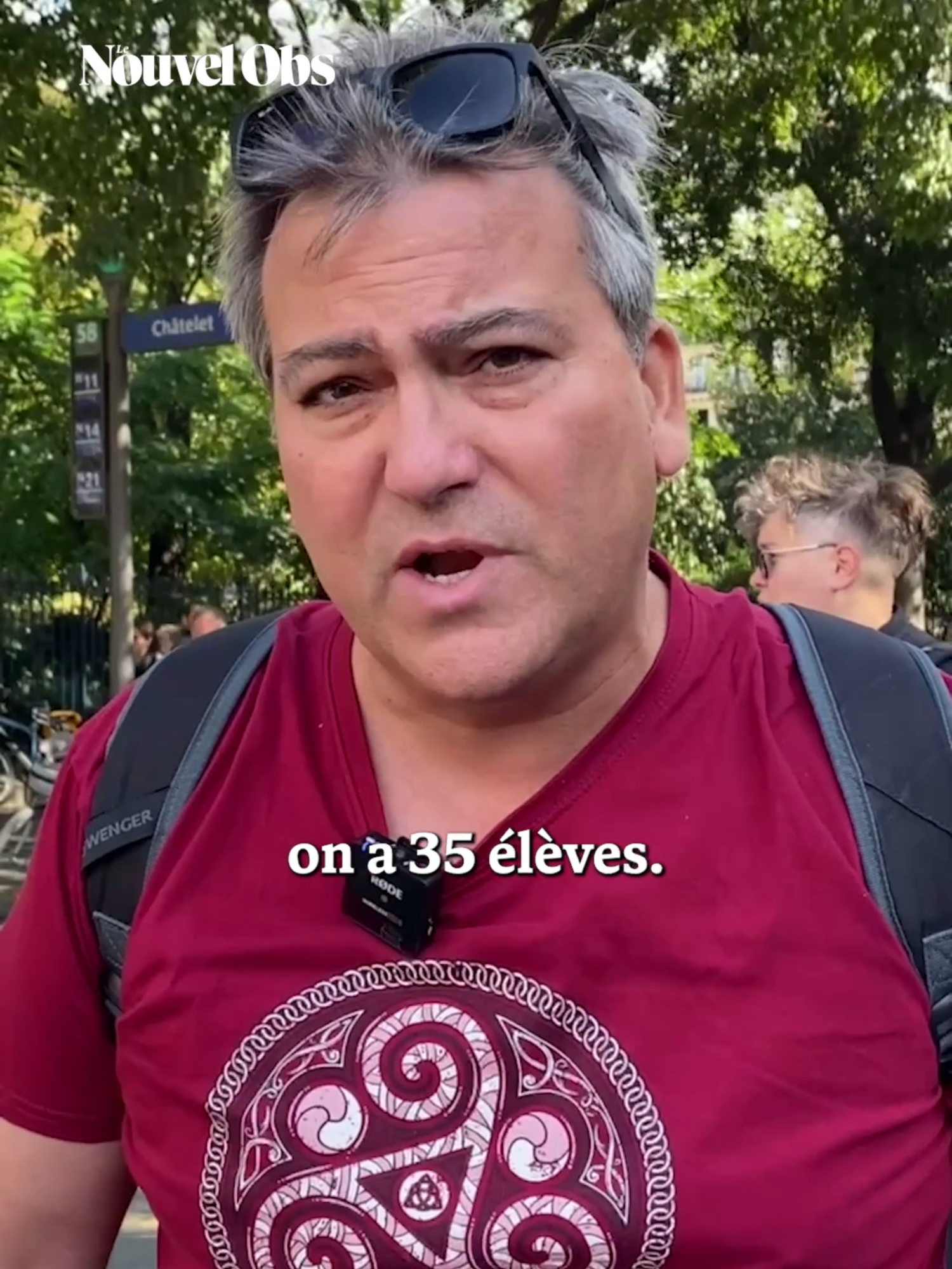 10 septembre : « Cette dette, ce n'est pas notre dette », estime Marc, prof venu manifester à Paris « Dans notre lycée, on a 35 élèves. Nos salaires sont bloqués depuis des années. Le lycée est surchargé, donc ce n'est pas nous qui avons creusé le déficit », estime Marc, enseignant de 46 ans venu manifester à Paris mercredi 10 septembre. Le prof pointe « tous les cadeaux qui sont faits aux grandes entreprises, aux plus riches de ce pays ». Ecoutez son témoignage recueilli par « Le Nouvel Obs ». #10septembre #paris #bloquonstout #apprendresurtiktok #prof