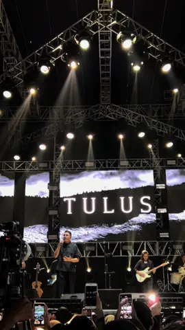 September, S nya apa ? #tulus #tulusm #temantulus #unimerz #fyp 