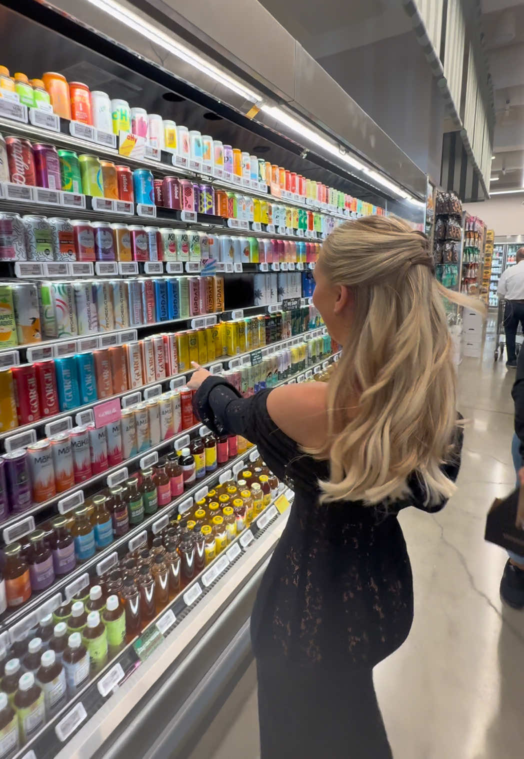 Someone pinch me! Cherry Lime @GETGORGIE at @Erewhon ?!?! #Vlog #energydrink #fypシ #xyzbca 
