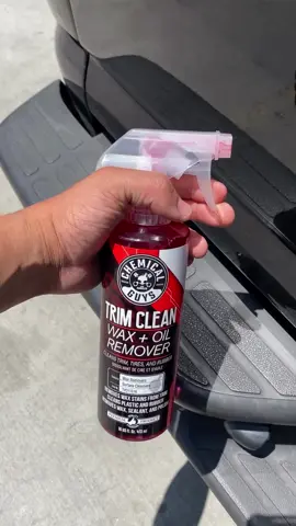 Bring trim back to life! 🔥 #ddautodetailsupplies #trim #newtrim #cleantrim #carlover 