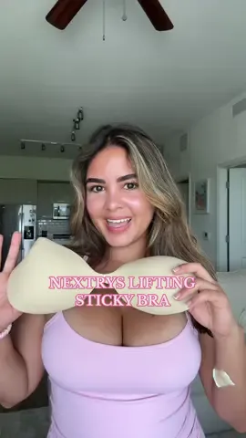 Every woman needs a good sticky bra 🤍 #stickybra #straplessbra #nextrys 