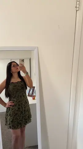 Outfit SHEIN, vestido de SHEIN, outfit básico #shein #outfitinspo @SHEINUS 