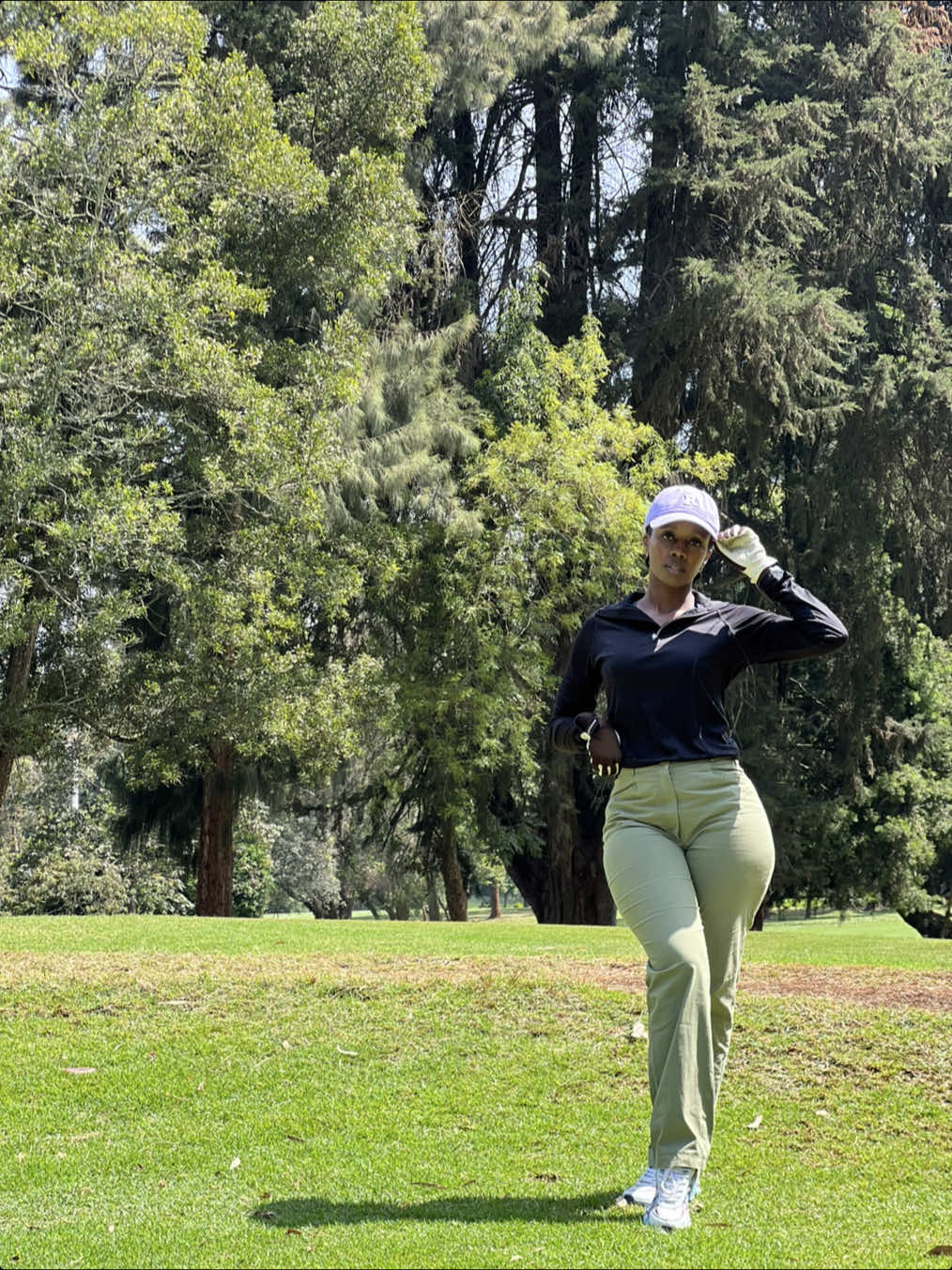 Three putts after a fairly good long game is diabolical! But I blame the flu going round Nairobi. Yo! What’s with this flu ???? 🤧  #golfingwithwanjie 