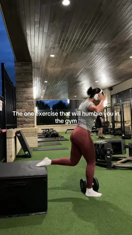 Bulgarian splits squad are not my cup of tea 🫠🫠🫠🫠 #haitianfitness #quadsonfire #glutesworkout #gymgirlie #haitiangirls 