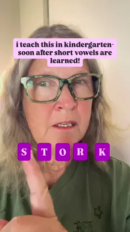 ✨Why do I teach this quickly after kids know basic consonant sounds and short vowels? I teach the pirate sound (AR) and the this OR that sound (OR) quickly because they unlocked so many words that are common in books for young readers. Teaching them early gives kids quick wins with reading familiar words like car, for, and star, which boosts both confidence and fluency. 🌈 for what I have found to be the most efficient way to make sound stick in my 35 years of teaching comment 