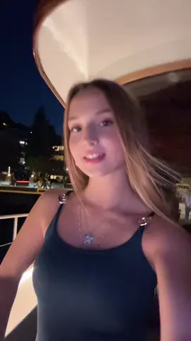 🌊🤩