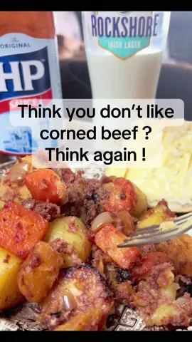 Corned beef hash my way – no mush here, just big hearty chunks of root veg, buttered onions, and pieces of corned beef. Comfort food the way it should be, simple, filling, and full of @Lidl Northern Ireland @Heinz UK flavour.#cornedbeef #irishfood #dinner #stew #familydinner 