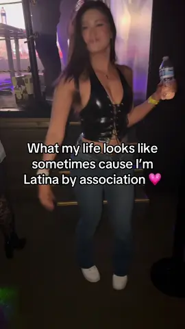 My hips don’t lie… and my friends made sure of that 😏💃 #dancing #banda #norteñasbailes #merengue #salsa 
