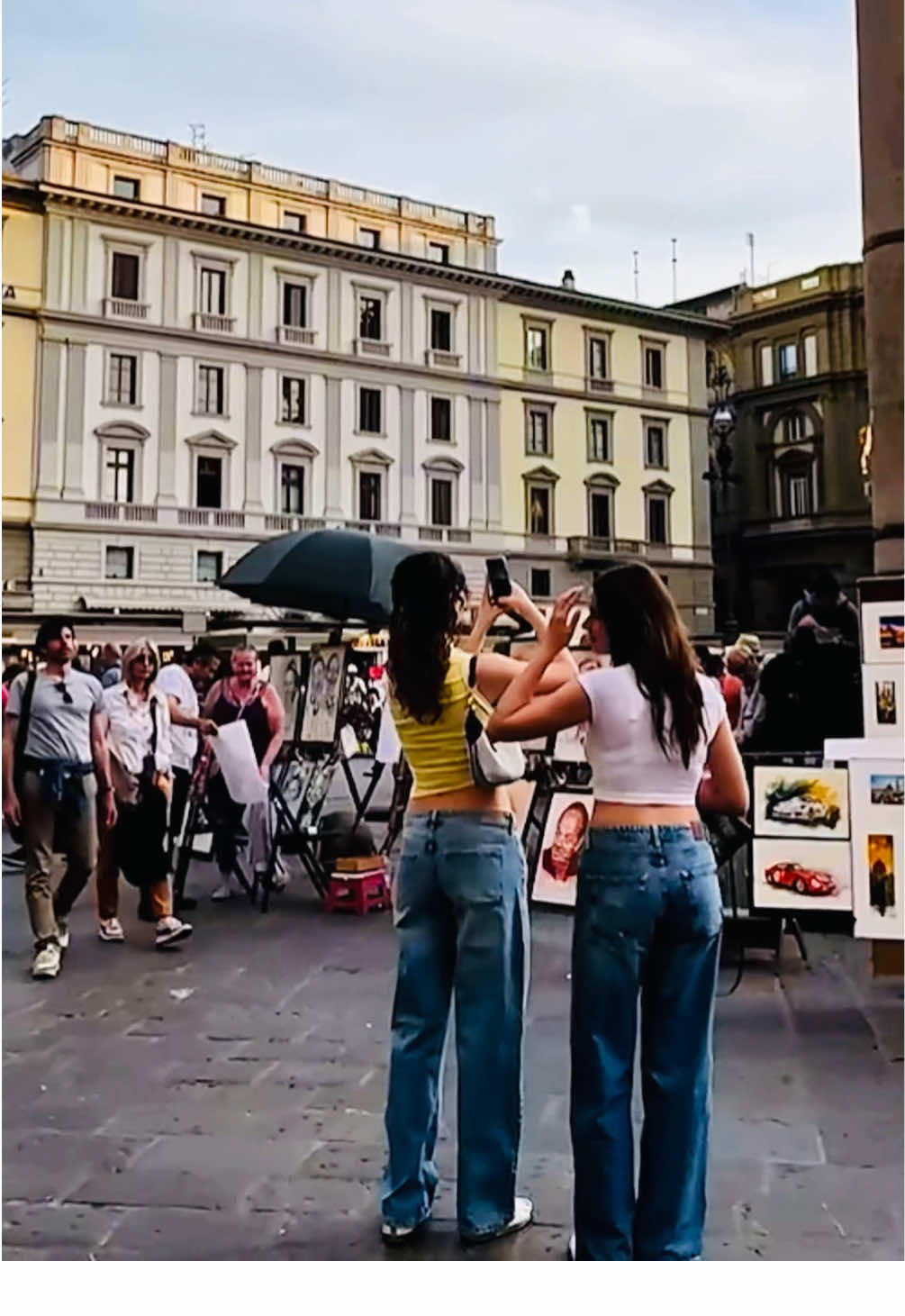 📍Florence – a city painted with history.🇮🇹 #italy #reels #italia #florence #Firenze 