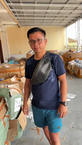 Melayani Paket Grosir, Paket Usaha dan PO Sepatu Import Berkualitas Hub Owner Station Style  WA : 081288868646 #sepatu #import #murah #berkualitas #grosir 