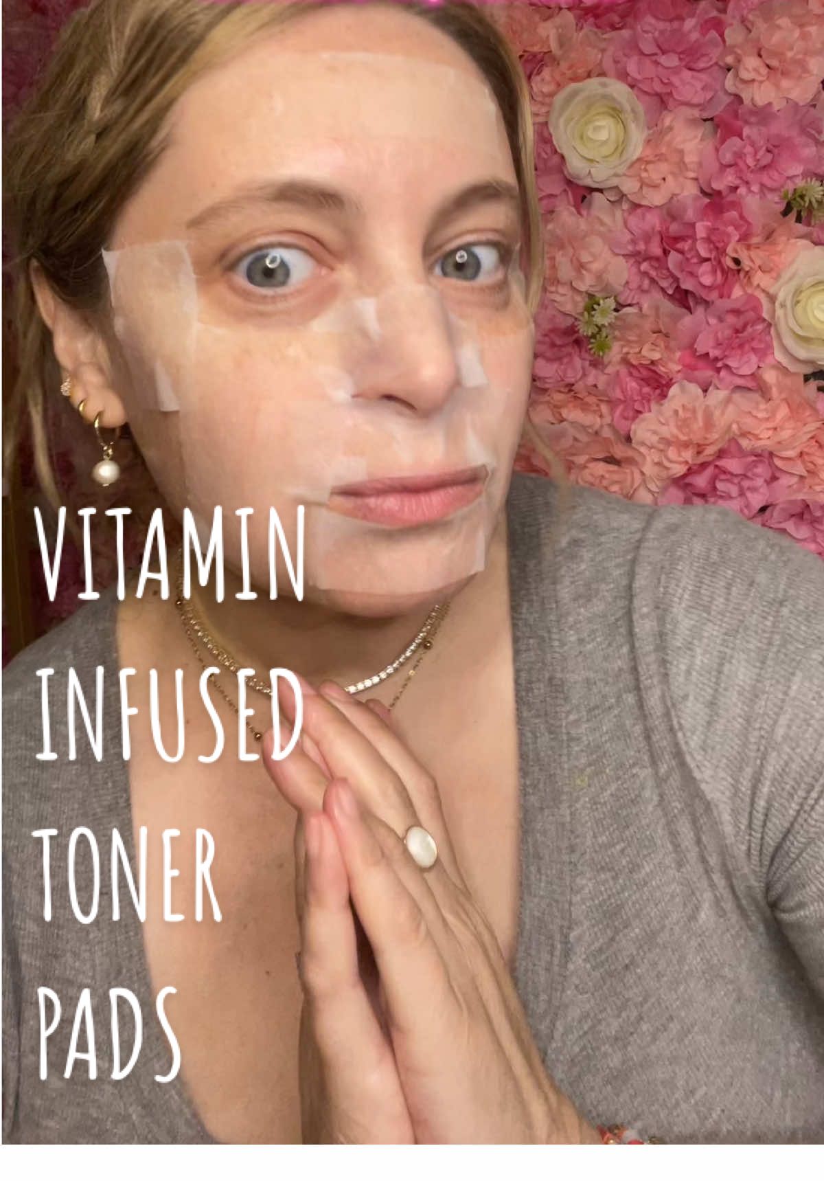 The perfect pre-makeup toner pad to infuse powerful ingredients into your skin and help prep it for makeup!  #tonerpads #skincare #glutathione #niacinamide #antiaging @klairs.us 
