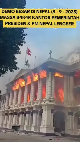 📹 BREAKING NEWS. Aksi Demonstrasi Besar-besaran Gen Z Di Nepal (8 September 2025), Berhasil Membuat Presiden Nepal & Perdana Menteri Nepal Beserta Seluruh Menteri dan Anggota Parlemen Mengundurkan Diri. Kini Pemerintahan Nepal Dipegang Oleh Militer Nepal. ⚠️ DISCLAIMER : ini hanya sekedar pemberitaan global bukan bermaksud melakukan ajakan kekerasan, dsb. #breakingnews #beritaviral #demonstration #genz #nepal  Aksi Demo Di Nepal. Darurat Militer Di Nepal. Presiden Nepal Mengundurkan Diri. Berita Nepal Terkini.  