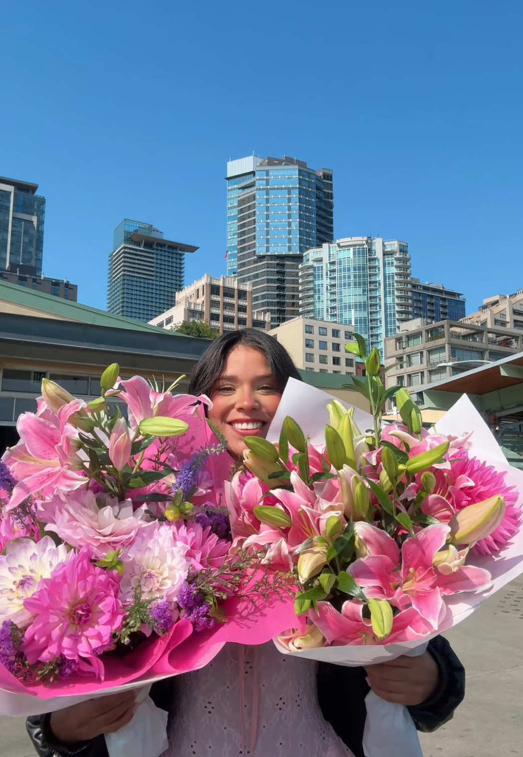 mis flores favoritas ✨ #fyp #parati #viral #viralvideos #explorepage✨ #explore #fypage #lilies #seattle 