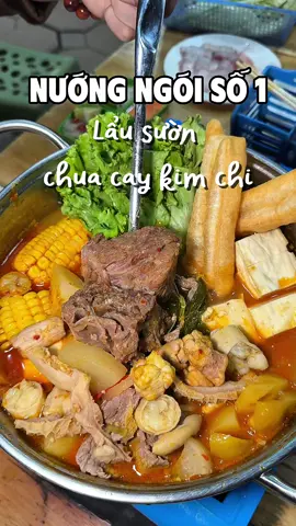🔥 HOT – LẨU SƯỜN BÒ KIM CHI SHIP TẬN NƠI 🔥 🥘 Chỉ 229K/nồi cho 2 người ăn no nê 👉 Sườn bò hầm mềm ngọt thịt 👉 Nước lẩu kim chi chua cay nhẹ chuẩn vị Hàn 👉 Rau, nấm, mì/bún đầy đủ – đóng gói gọn gàng, giữ nhiệt cực tốt ✨ ĐẶC BIỆT: Tặng kèm nước chấm thần thánh Nhà Ngói – chấm gì cũng mê! 🚗 Ship nhanh tận nhà – gọi là có ngay, về chỉ việc nhúng! 📍 Nướng Ngói số 1 Linh Đàm 📞 Đặt hàng: 0977.795.189 👉 Ở nhà mà vẫn ăn ngon như quán – thử ngay kẻo hết! #ship #lẩu #annhau #nhausuongsuong  #sontungmtp