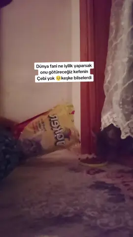 #eniöneçıkart🖤etbeniöneçıkar #keşfetb #keşfetbeniöneçıkar #eniöneçıkarttiktoktürkiye #düet 