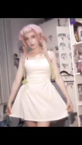 cutsey little mitsuri videoooo #mitsurikanroji #mitsuricosplay #demonslayer #demonslayercosplay #envoca 