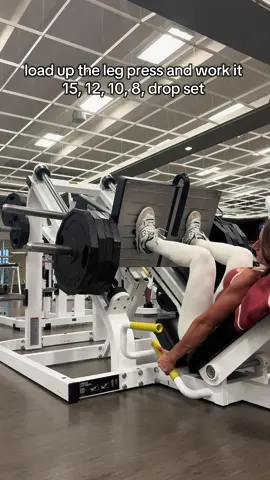Fav legggggings everrrr @KEEPTHATPUMP code ANGIE to save !! LJ V back leggings <333