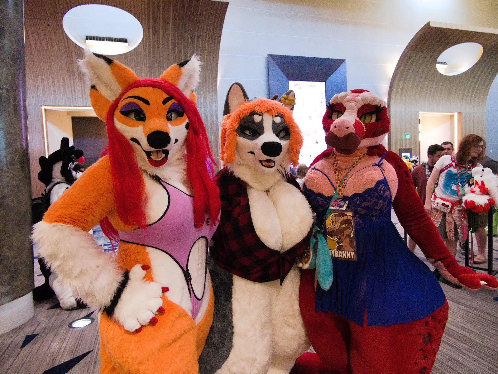 the best part of furcons are the friends made 🥰 @Malibu ☀️🧡 @nicole husker @AyyuuMiyuki 🔜 AQF @dealwithmeyo @Wuffer @💜Cheza🩷 