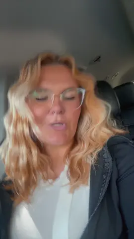 You can’t just be me, but now listen on the flipside if you catch me with no make up or no self tanner on everybody’s gonna ask Robyn crying why you been crying? I just didn’t get ready today 