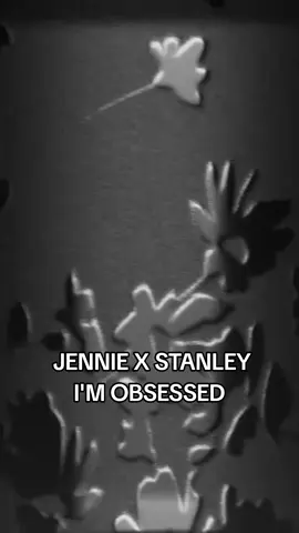 only global ITGiRL #jennie #kimjennie나는 #stanley #jenniexstanley 