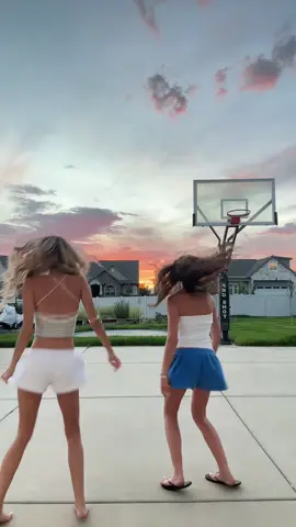 6 s7endy @jennamarie #fyp #sunset #sun #sendy #utah 