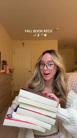Rainy day & fall book recs!🍂🌧️📖🐿️🕯️(I'm sorry sometimes I literally forget to explain the plot✨) #BookTok #bookrecommendations #bookrecs #fallbooks #fyp 