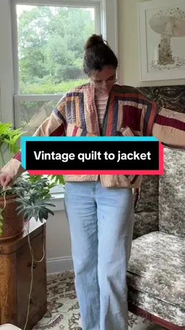 Earthy tones quilts are hard to find. This is a gem! 100% cotton made in India! #UpcycledFashion #vintagequilt #upcycling #quiltjacket #slowfashion 