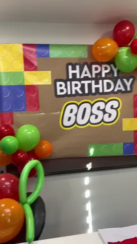 Un líder creativo, un gran compañero y quien transforma retos en logros ✨ Gracias por inspirar cada idea que sale de ICROS.  ¡Feliz cumple, Boss! 🥳 #icrosdoesit #equipodetrabajo #happybirthday #creativeteam #fypシ゚ 