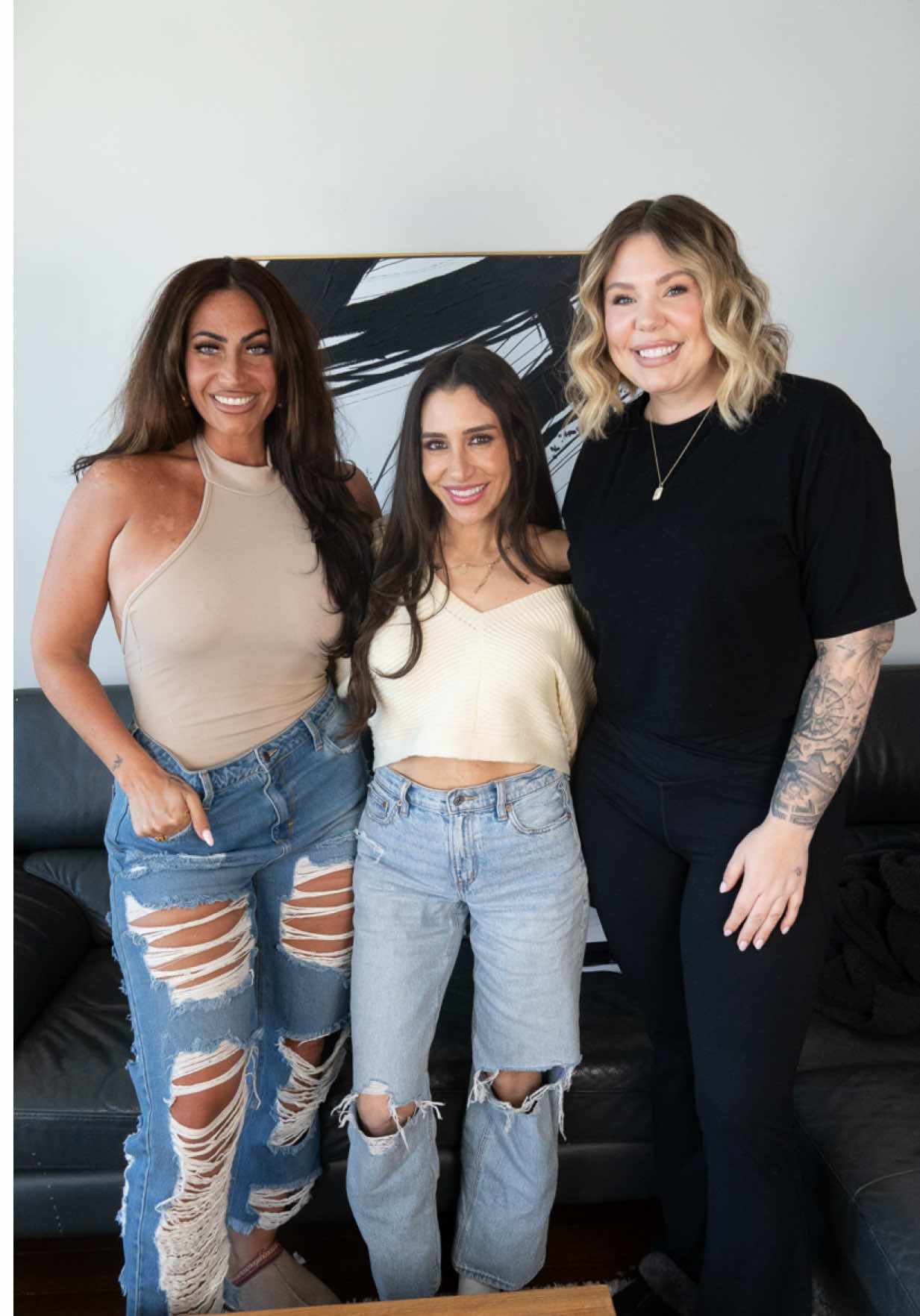 new episode of #BarelyFamous with @TracyDiMarco & @Jesshottie of @badexamplespodcast out now ⭐️🩷