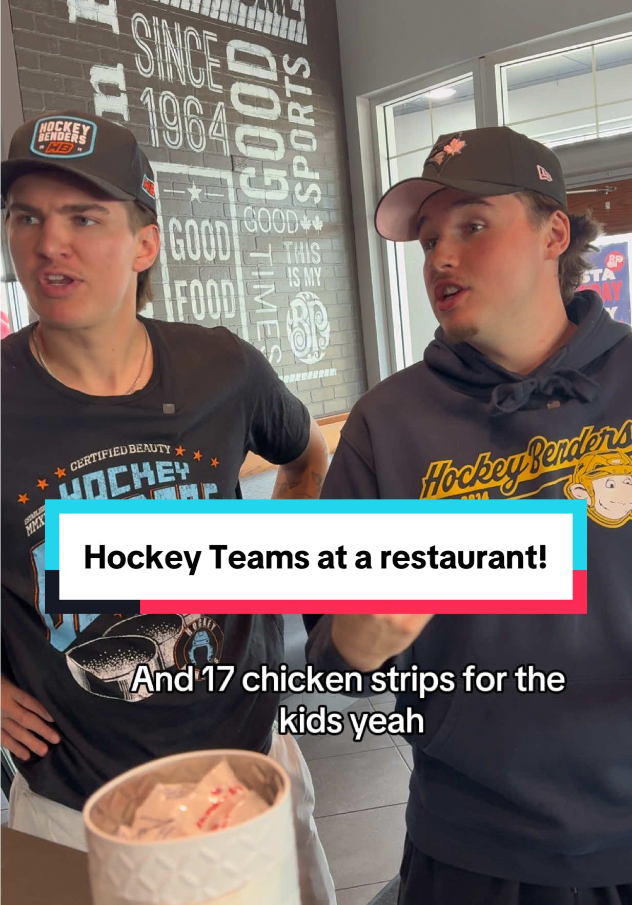 Hockey teams going to eat at a restaurant be like... 😂🏒 Accurate?! #hockey #hockeyplayer #hockeyteam #hockeybenders 