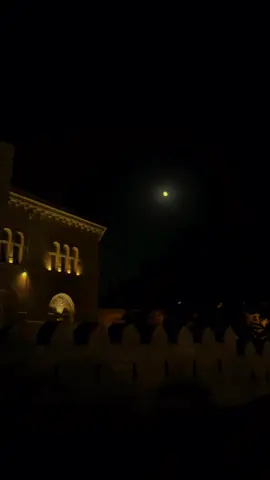Baku nights  #baku #travelsbaku #içərişəhər #travel #azerbaijan 