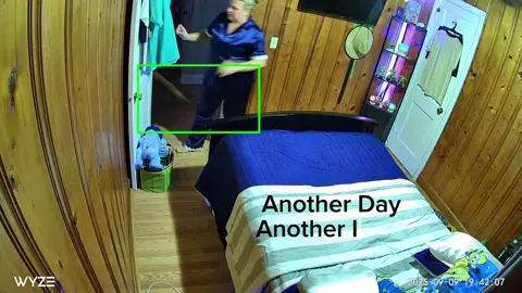 On Today’s Episode of Another Day Another Injury 🤯🩼🤕 #mom #injury #caughtoncamera 