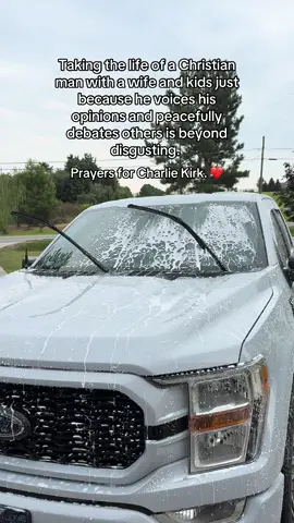 Unbelievable guys. This isn’t even about politics. This is about a human life taken from this world. Charlie should still be here right now with his loving family. #pray #charliekirk #fyp #fypシ゚viral #fypage 