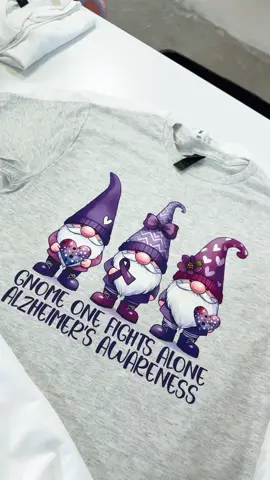 The month of September is Alzheimer’s awareness month. I’ve spent many years working with patients with this disease and also seen at firsthand with my grandfather. It’s not easy for the person living with it or their loved ones. #alzheimers #dementia #awareness #tshirt 