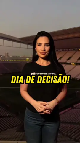 Dia de decisão 🏴🏳️ Hoje tem jogo decisivo na Neo Química Arena, Fiel. Você acompanha todos os detalhes da partida aqui na Central do Timão.  📹 @carolvalentino / Central do Timão  #centraldotimao #corinthians #timao #sccp #coringao   