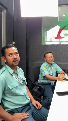 RSUD punya radio? Setjonegoro FM 107,3 Radionya civitas hospitalia RSUD Wonosobo #radiorumahsakit #doctorlife #adayinmylife #setjonegorofm #rsudsetjonegorowonosobo @RSUD KRT. Setjonegoro Wonosobo 