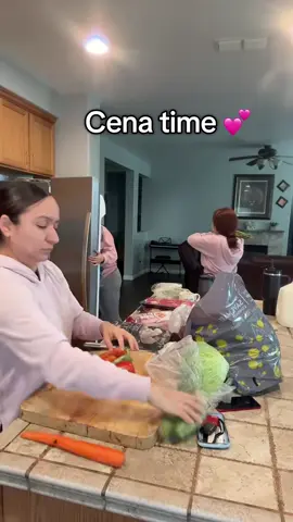 #cena #mama #mamaquetrabaja #rutina #rutinasencasa #comida #hijos 