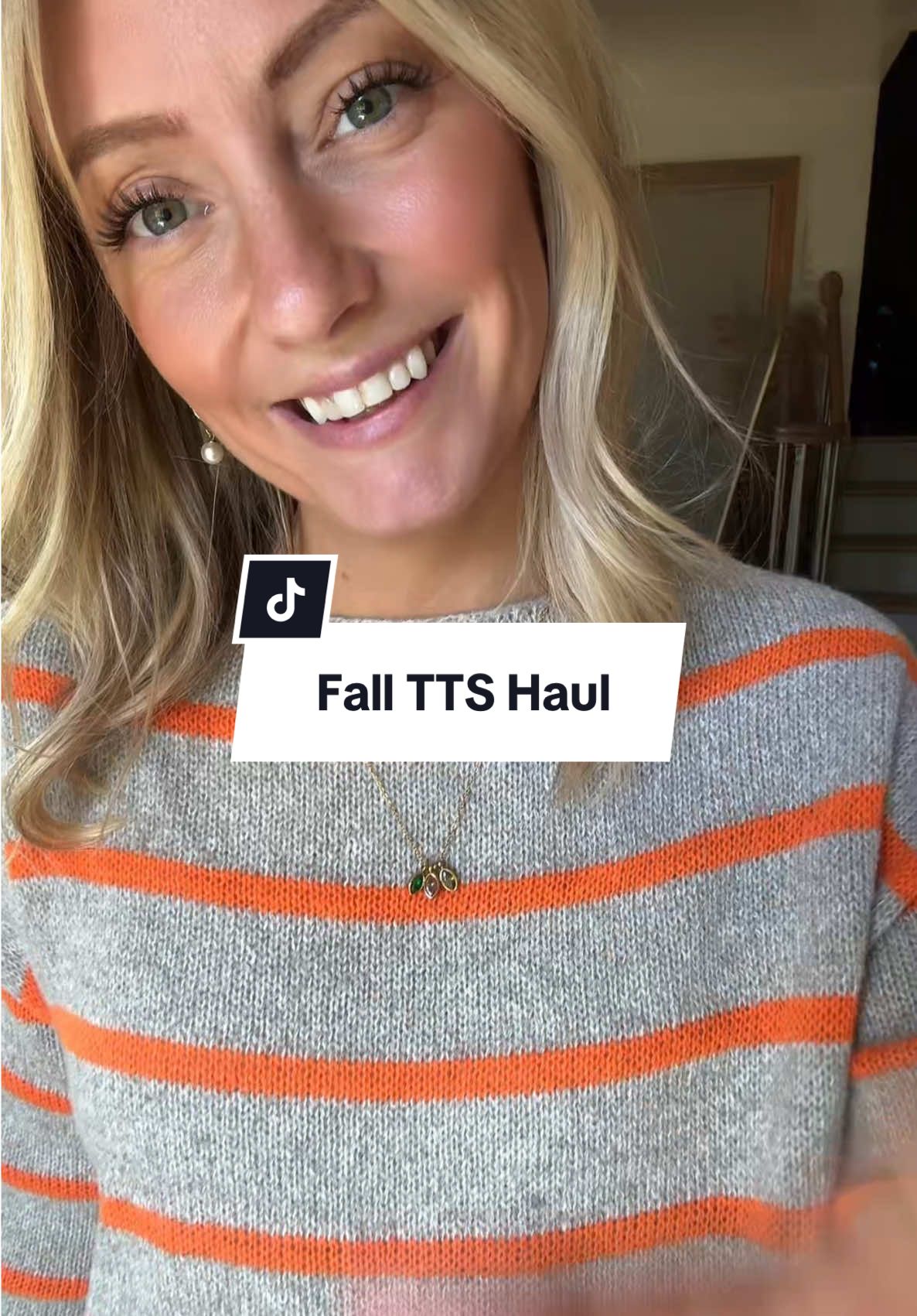 Loving these vibes 🧡🍁 #fallfashion #fallclothes #fallstyle #fallfashionfinds #elevatedhome 