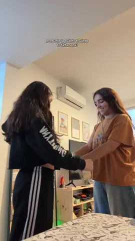MI HERMANA ME PUSO CINTA EN LAS MANOS😳 reto 8/10