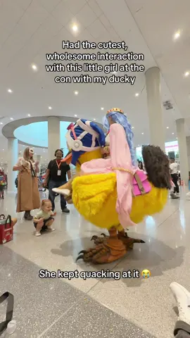 Its these moments that make it all worth it 😭❤️ #onepiece #animenyc #vivi #newyorkcomiccon #wholesome 