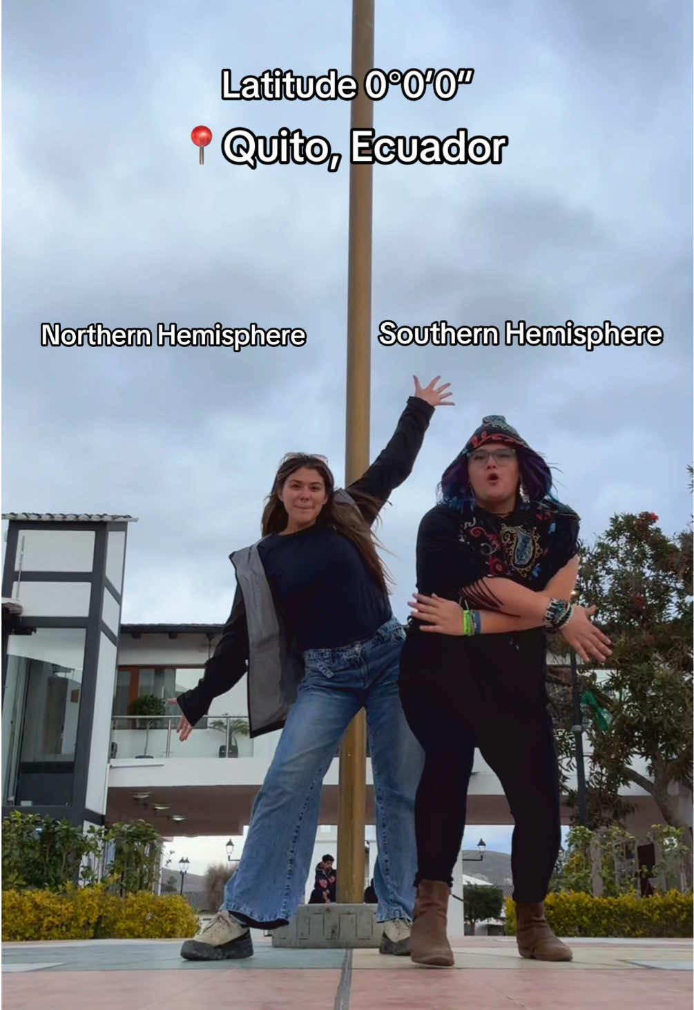 📍Middle of the Equator  Book a hop-on, hop-off bus tour with… Quito Tour Bus 🚍  💵 $25 USD for a Premium tour #alexandriaadventurez  
