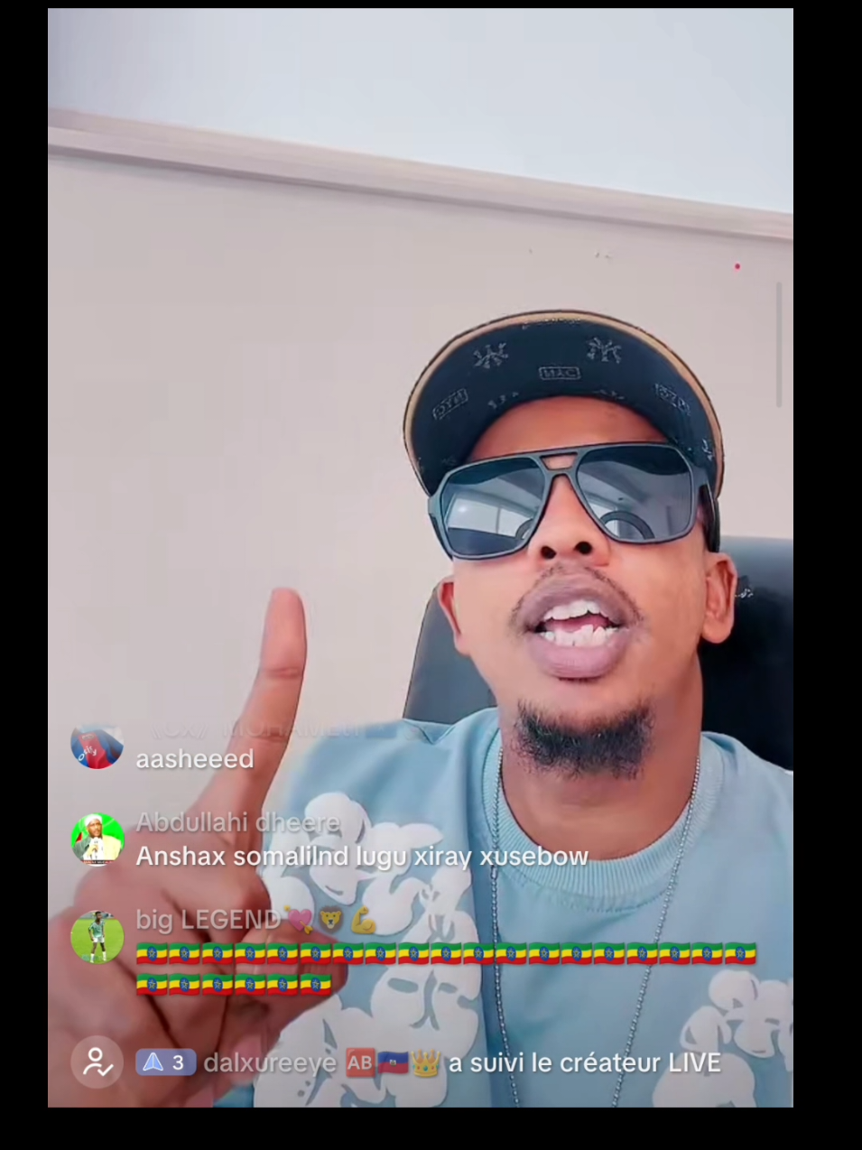 Hussein OG 😂 #djiboutitiktok🇩🇯🇩🇯 #somalitiktok #maslax_mideeye  #fouryou @Daroodka.nool🦁🦅 