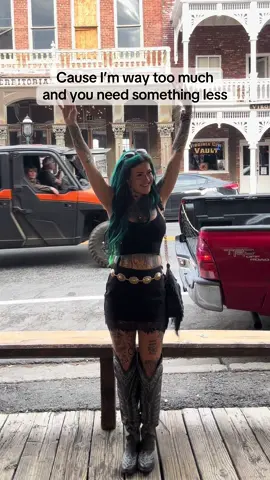 Heavy on the last part #wlw #lesbiansoftiktok #wlwtiktok #tattooedgirlsoftiktok #yallternative 
