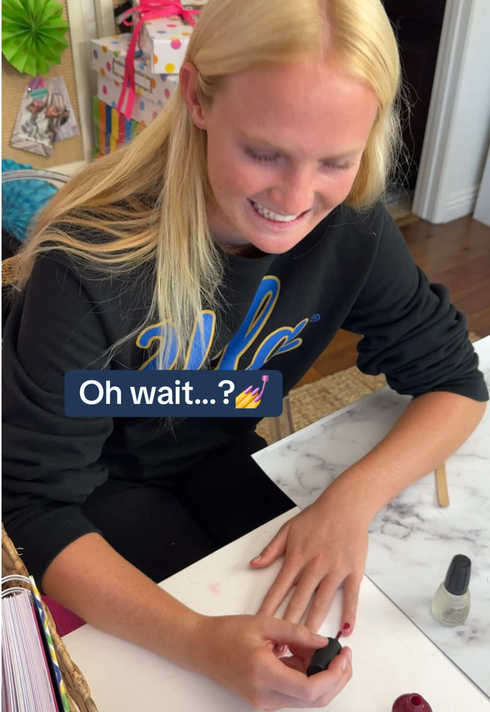 When your intern paints her nails... but it’s actually part of the job 💅📒 Because if the Reminder Binder® is gonna shine, so should your nails! ✨ Available now (and for a limited time) as part of the exclusive GoalGetter Bundle which ALSO includes a free gift! 🎁 This offer won’t last long, so go grab yours while you still can! #GoalGetterBundle #ReminderBinder #BackToSchoolReady #OrganizedAndCute #creatorsearchinsight 