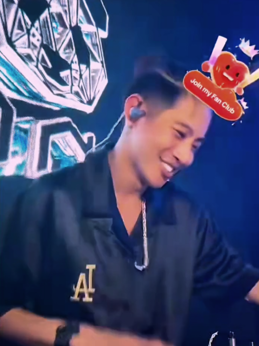 😁 . . . . #djpanda #djpandaofficial #pandagank #andrewraxyneil #giovannisuryasaputra 