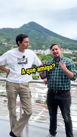 ¿A que amigo elegirías? Mencionalo en los comentarios 😂 . #humordeamigos #comedia #fernanfloo #risa 